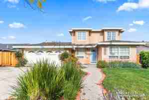 featured image of 475 Roading Drive