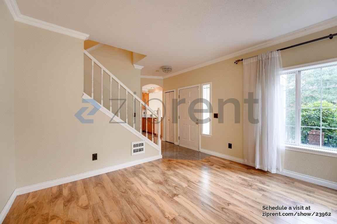 10909 Avondale Road Northeast #D113 - Photo 7 of 29