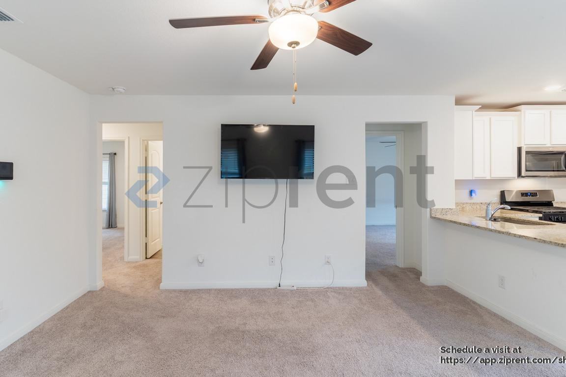 366 Fairlawn Way - Photo 7 of 21