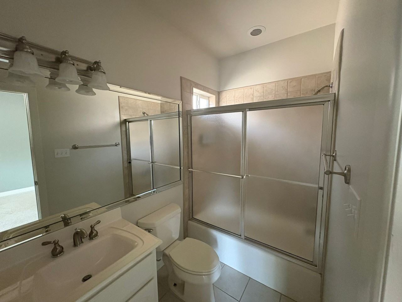 210 Rio Grande Dr - Photo 2 of 16