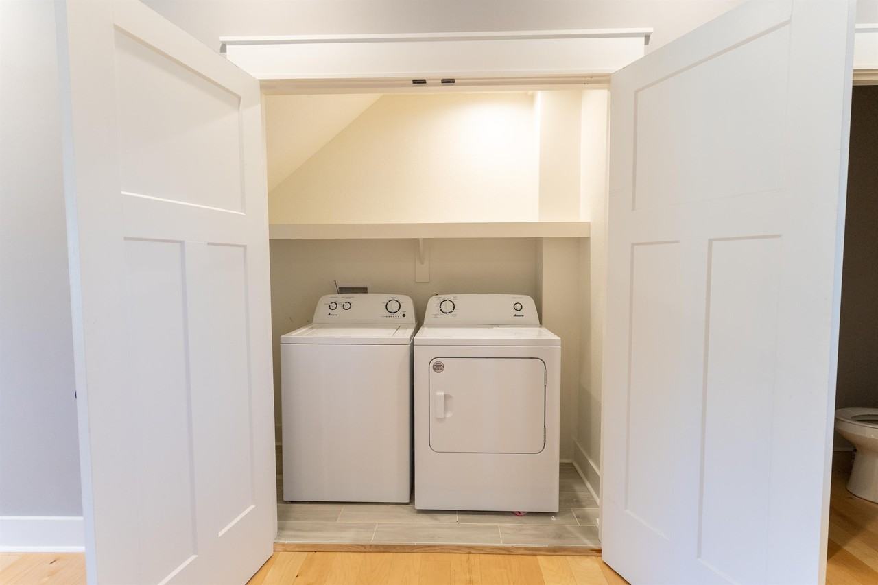 321 Lambuth Blvd #B - Photo 5 of 18