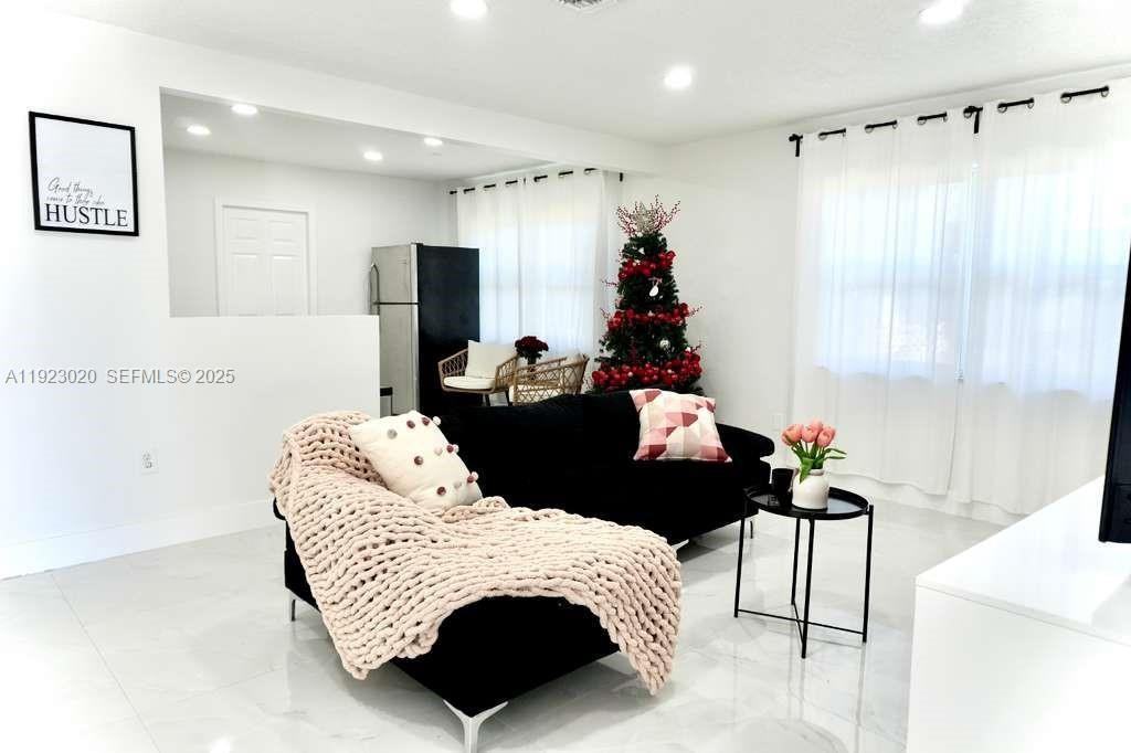 1213 Northwest 6th Avenue #0 - Photo 3 of 29