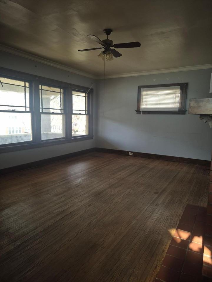 835 Hampton Ave #2 - Photo 4 of 7