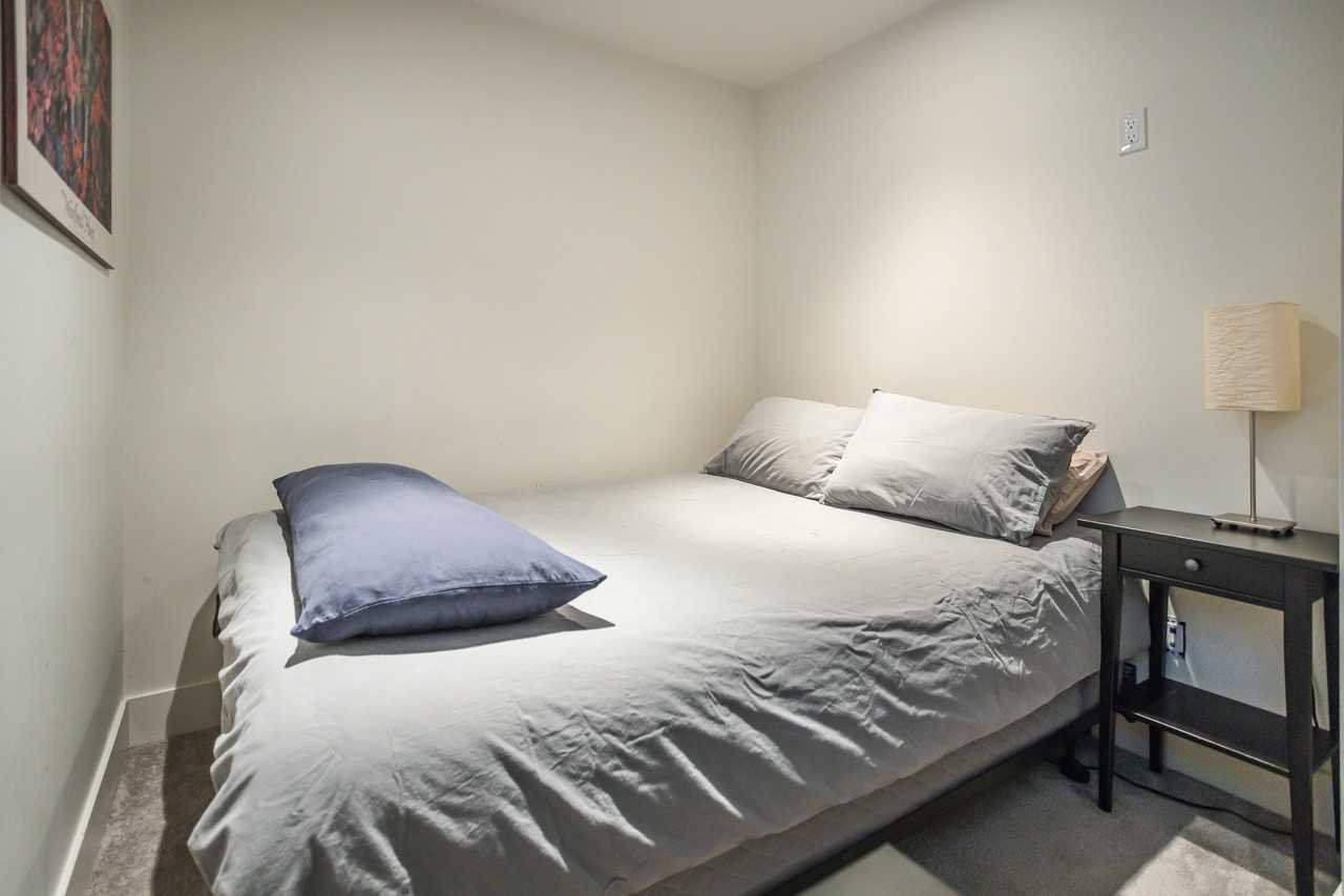 2725 Dunbar Street - Photo 4 of 23