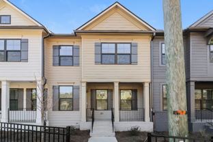 552 Elliston Place - Photo 1 of 1