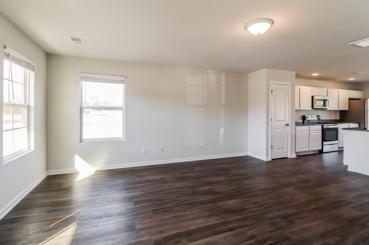 132 Tondee Way - Photo 6 of 22