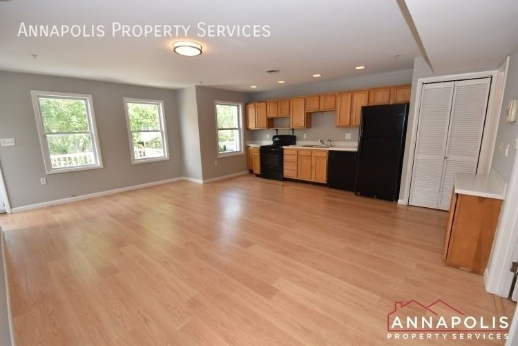 183 West Street - Photo 2 of 20