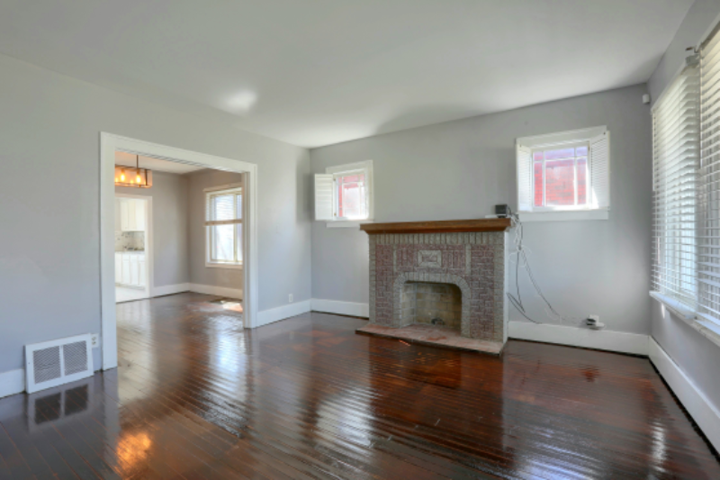 7600 Doyle St - Photo 2 of 15