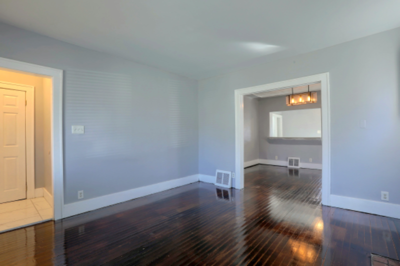 7600 Doyle St - Photo 3 of 15