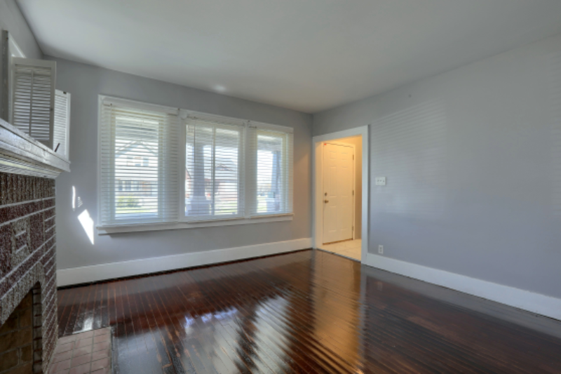 7600 Doyle St - Photo 4 of 15