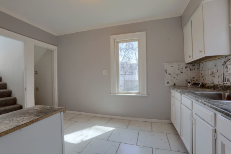 7600 Doyle St - Photo 6 of 15