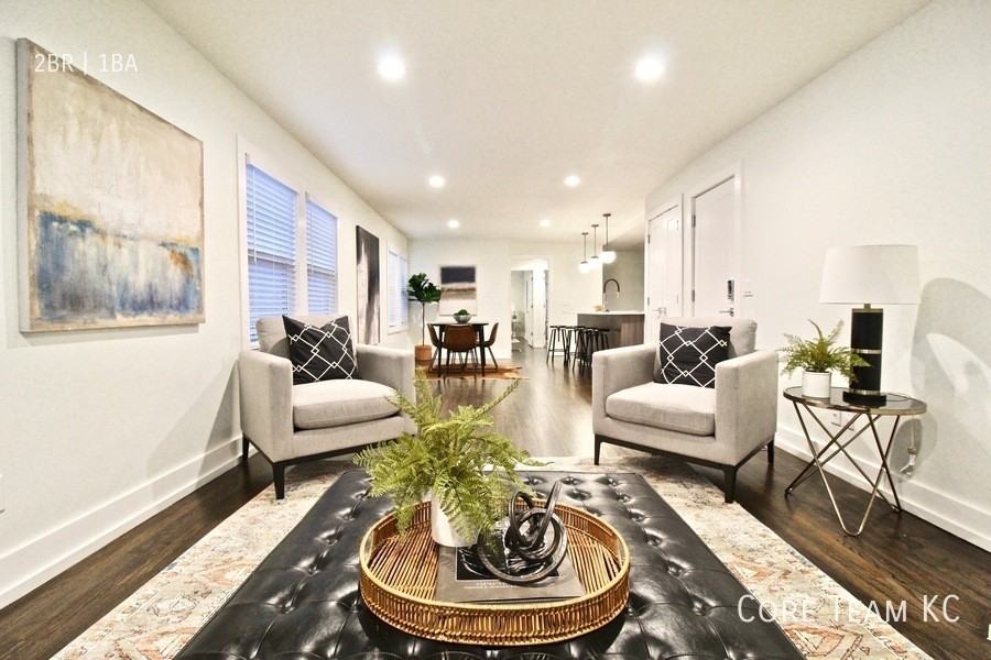 4325 Roanoke Parkway #4325-2S - Photo 2 of 14