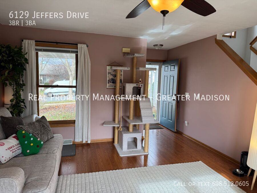 6129 Jeffers Drive - Photo 4 of 31