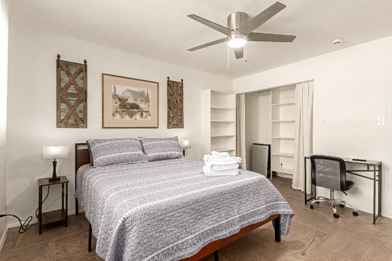 1328 West 6th Street