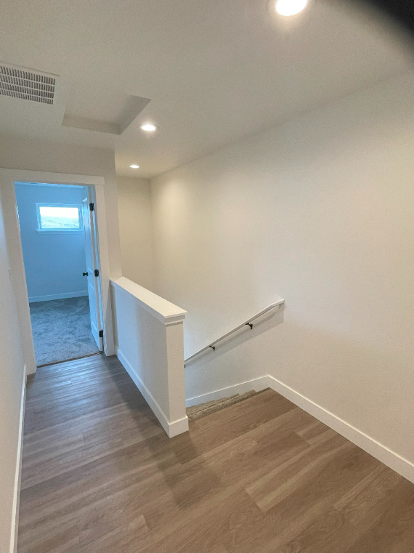 502 E 2nd Ave - Photo 4 of 16