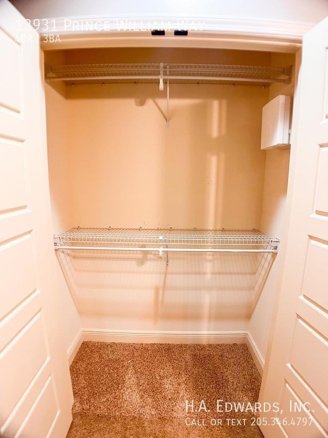 13931 Prince William Way - Photo 5 of 35