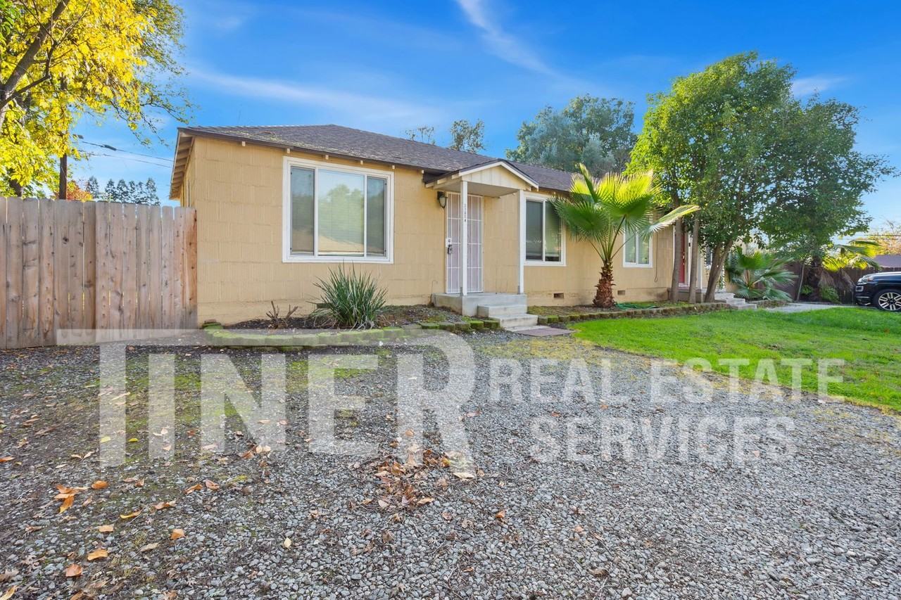 2305 Garfield Avenue #A - Photo 5 of 20