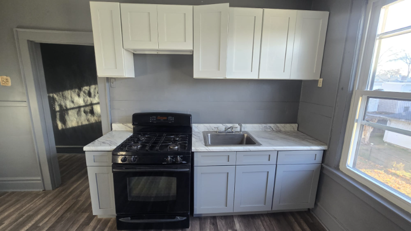 27-29 Schofield Street #2R - Photo 2 of 8