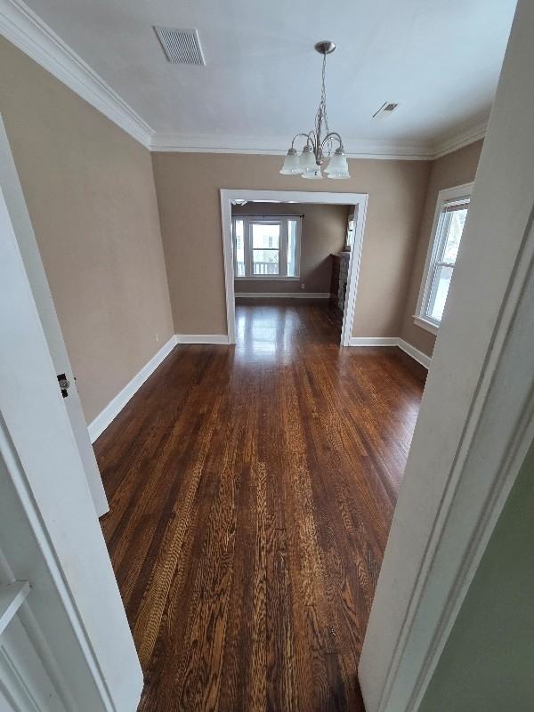 5921 Harrison St - Photo 6 of 15