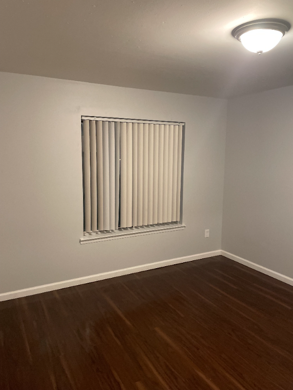 18401 Joy Road #8 - Photo 4 of 6