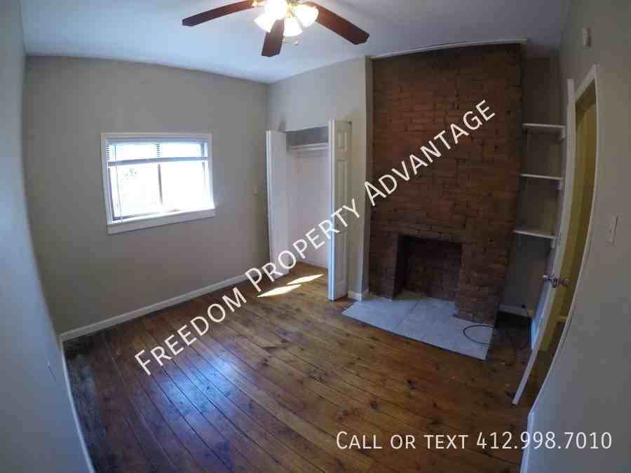 2706 Mission St - Photo 6 of 14