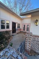 featured image of 1605 Flemming Dr