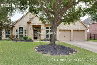 1903 Blue Water Bay Drive - Photo 1 of 1