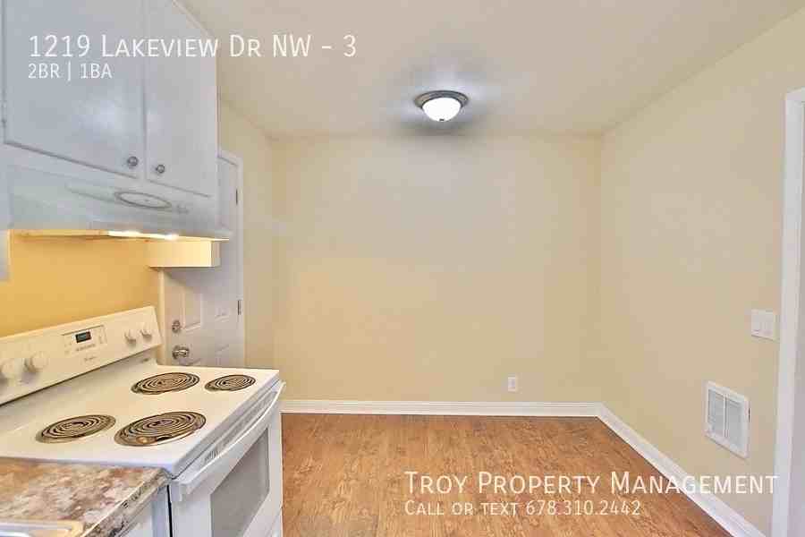 1219 Lakeview Drive Northwest #3 - Photo 7 of 15