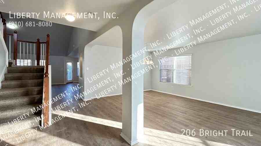 206 Bright Trl - Photo 3 of 35