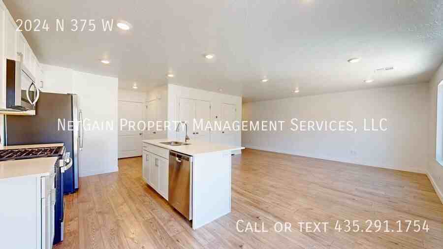 2024 N 375 W - Photo 6 of 27