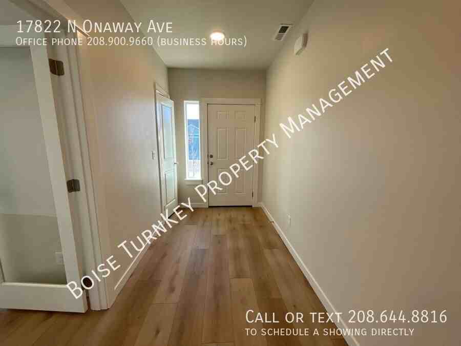 17822 North Onaway Avenue - Photo 3 of 31
