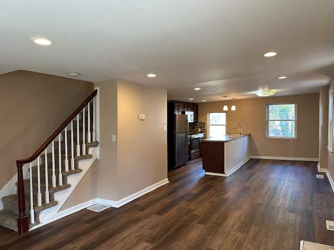 2266 Kensington St - Photo 4 of 13