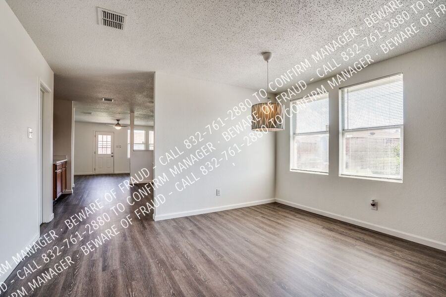 616 Almandora Drive - Photo 4 of 27