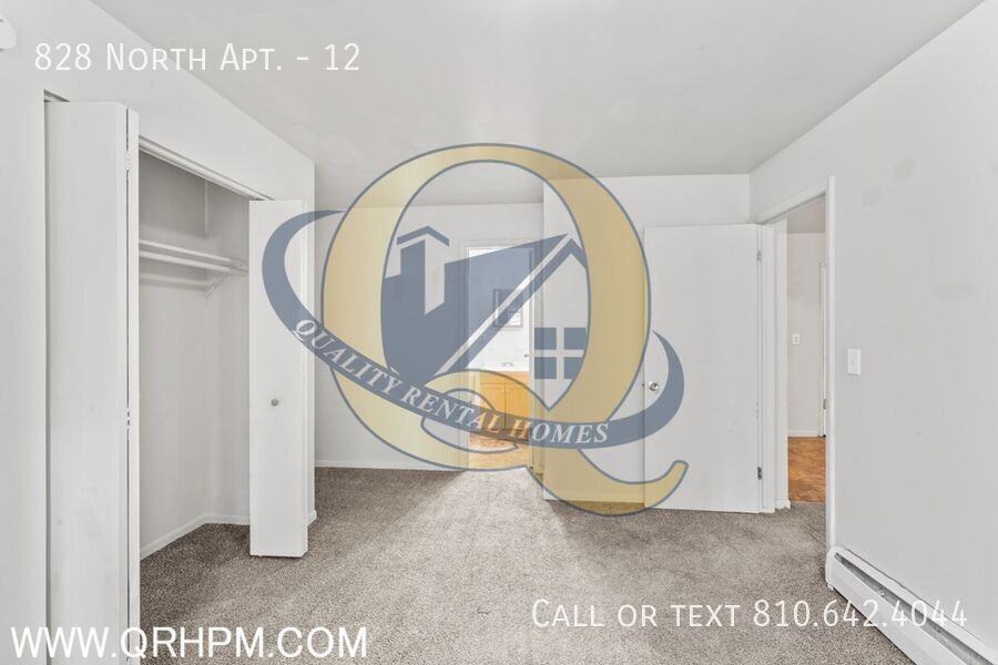 828 North Apt. #12 - Photo 4 of 24