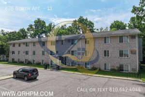 featured image of 828 North Apt. #11