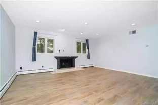 7 Staunton Ct #E - Photo 1 of 1