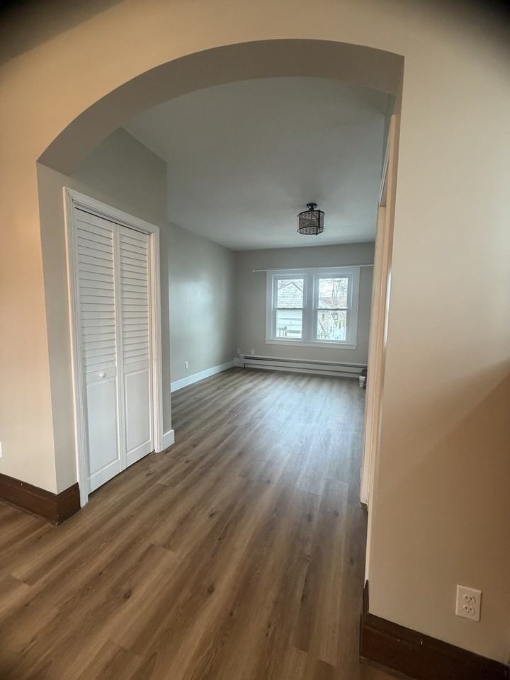 1018 Wayne St #NA - Photo 2 of 9