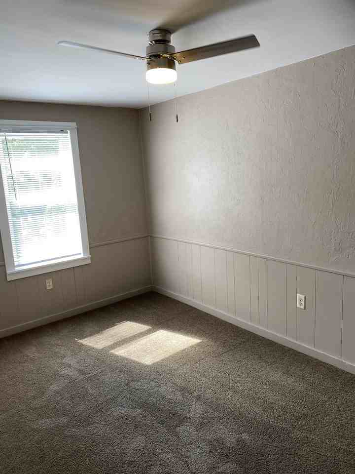 6 Walcott St #1R - Photo 6 of 11