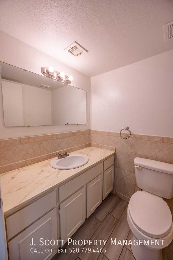 1618 E Dunbar Dr - Photo 7 of 26