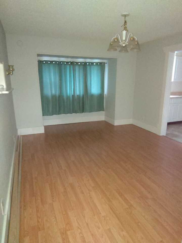 1308 East Queen Avenue #NA