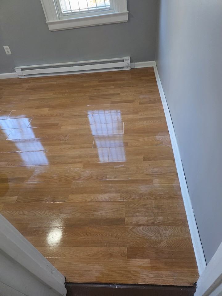 706 Grove St #1 - Photo 7 of 12