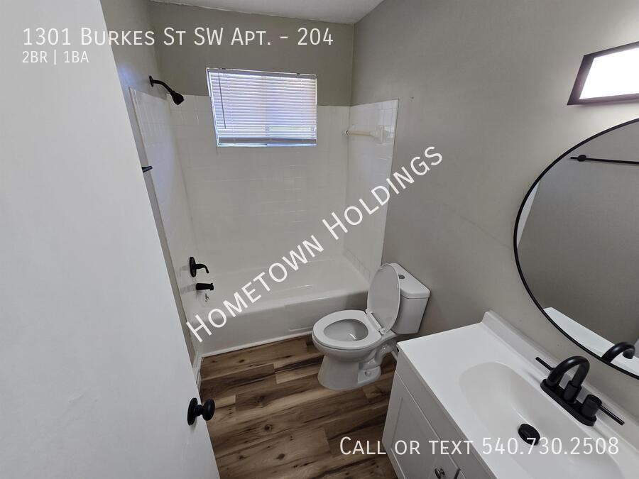 1301 Burks St Sw #204 - Photo 5 of 7