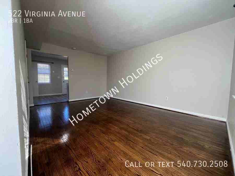522 East Virginia Avenue - Photo 2 of 11