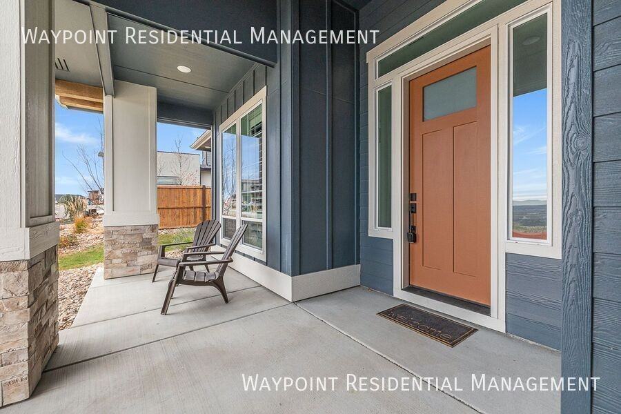 3570 East Interstellar Court - Photo 3 of 50