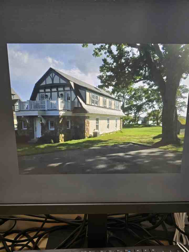 10 Lawrence Ln #10B - Photo 2 of 24