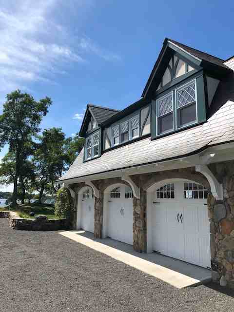 10 Lawrence Ln #10B - Photo 3 of 24