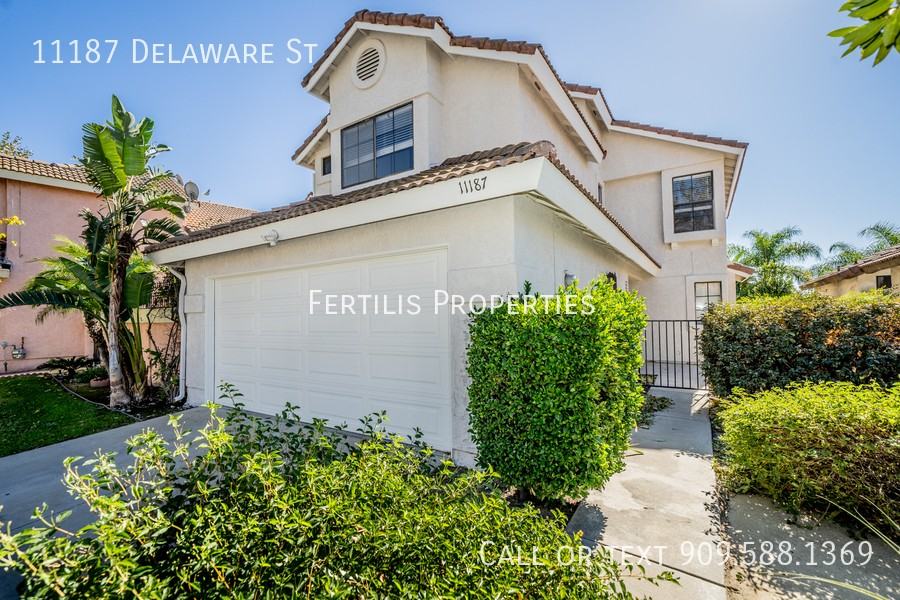 11187 Delaware St - Photo 3 of 33