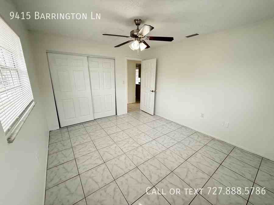 9415 Barrington Ln - Photo 5 of 17