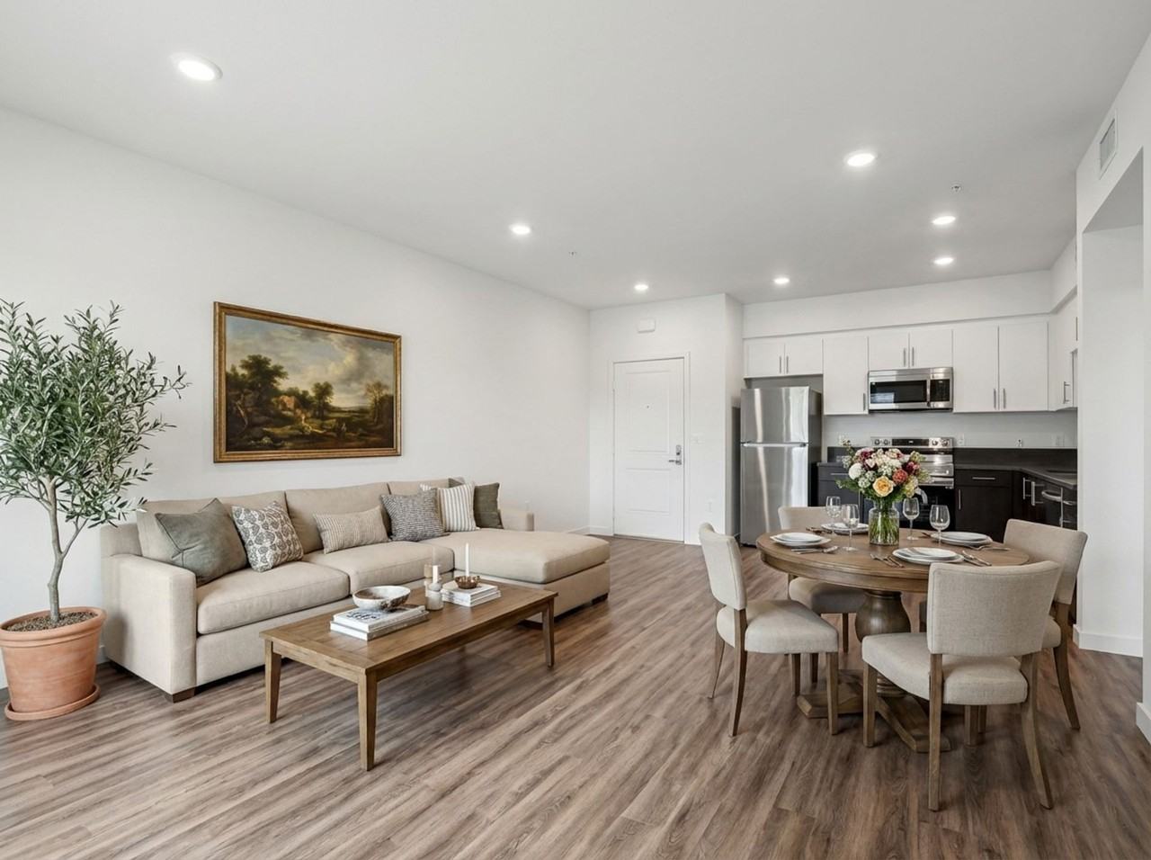 Cloud Nine Apartments – 3567 Chesapeake Ave., Los Angeles, CA 90016 - Photo 6 of 50