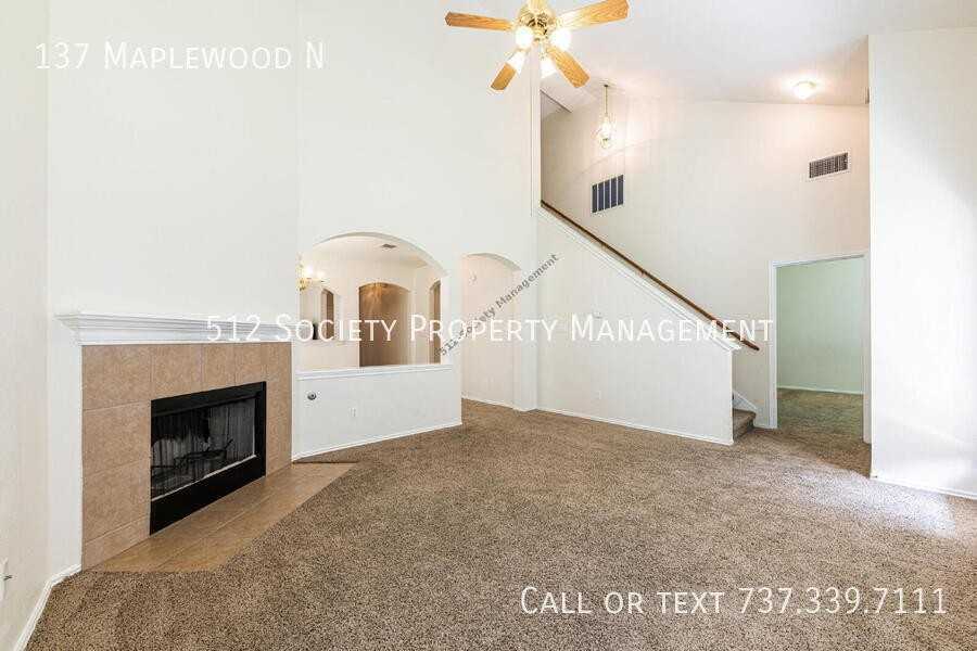 137 Maplewood N - Photo 4 of 19